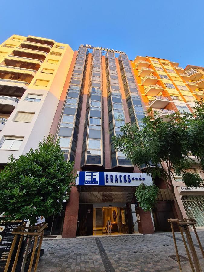 Hotel Los Bracos Логроньйо Екстер'єр фото