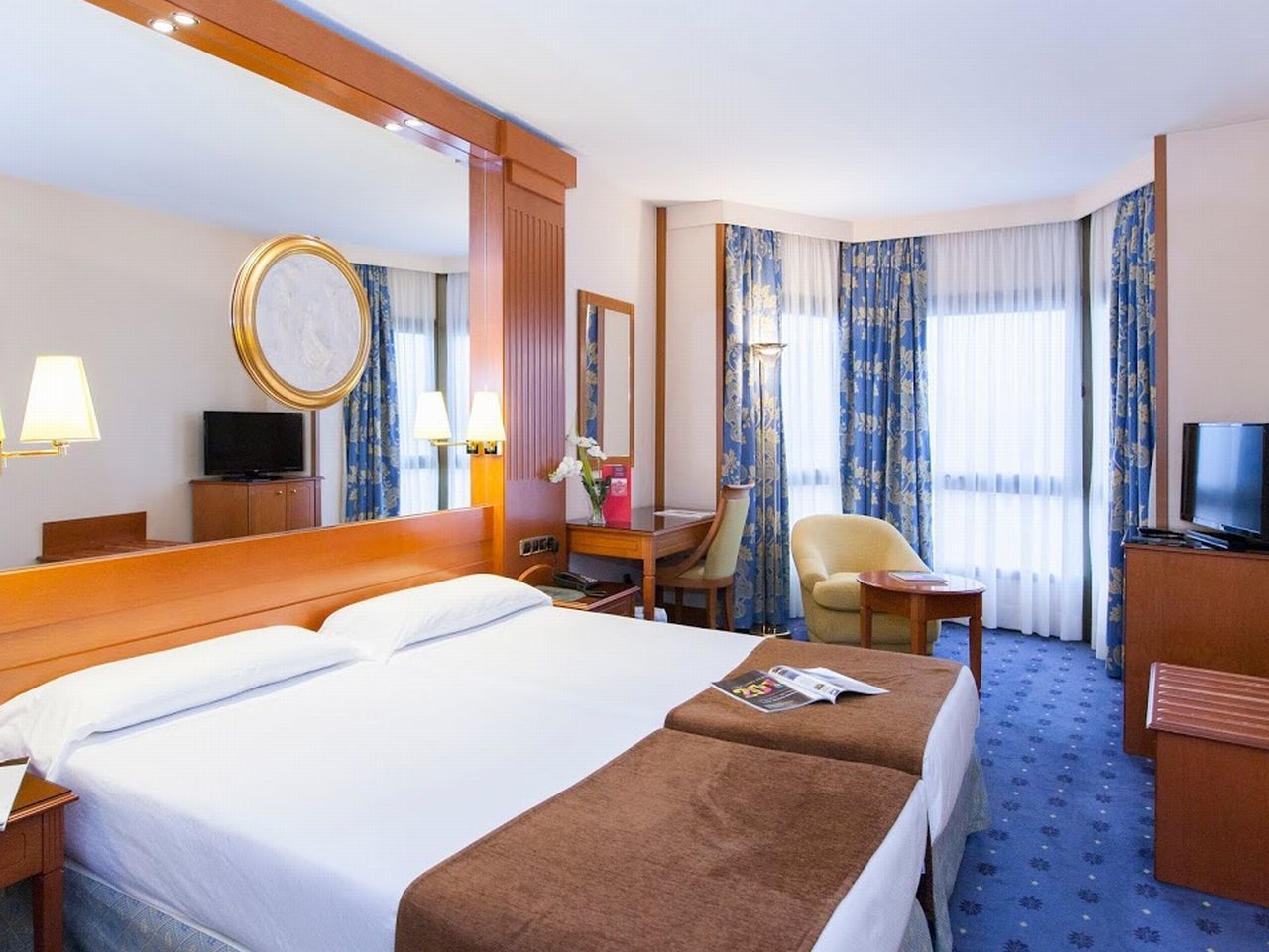Hotel Los Bracos Логроньйо Номер фото