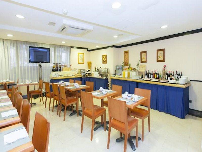Hotel Los Bracos Логроньйо Екстер'єр фото